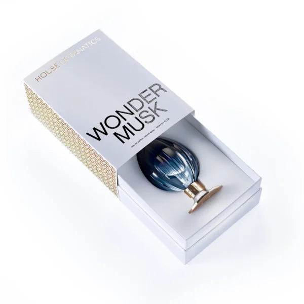 Wondermusk by House of Fanatics – A mesmerizing and sophisticated musk fragrance. Available at Hallburg.ae.