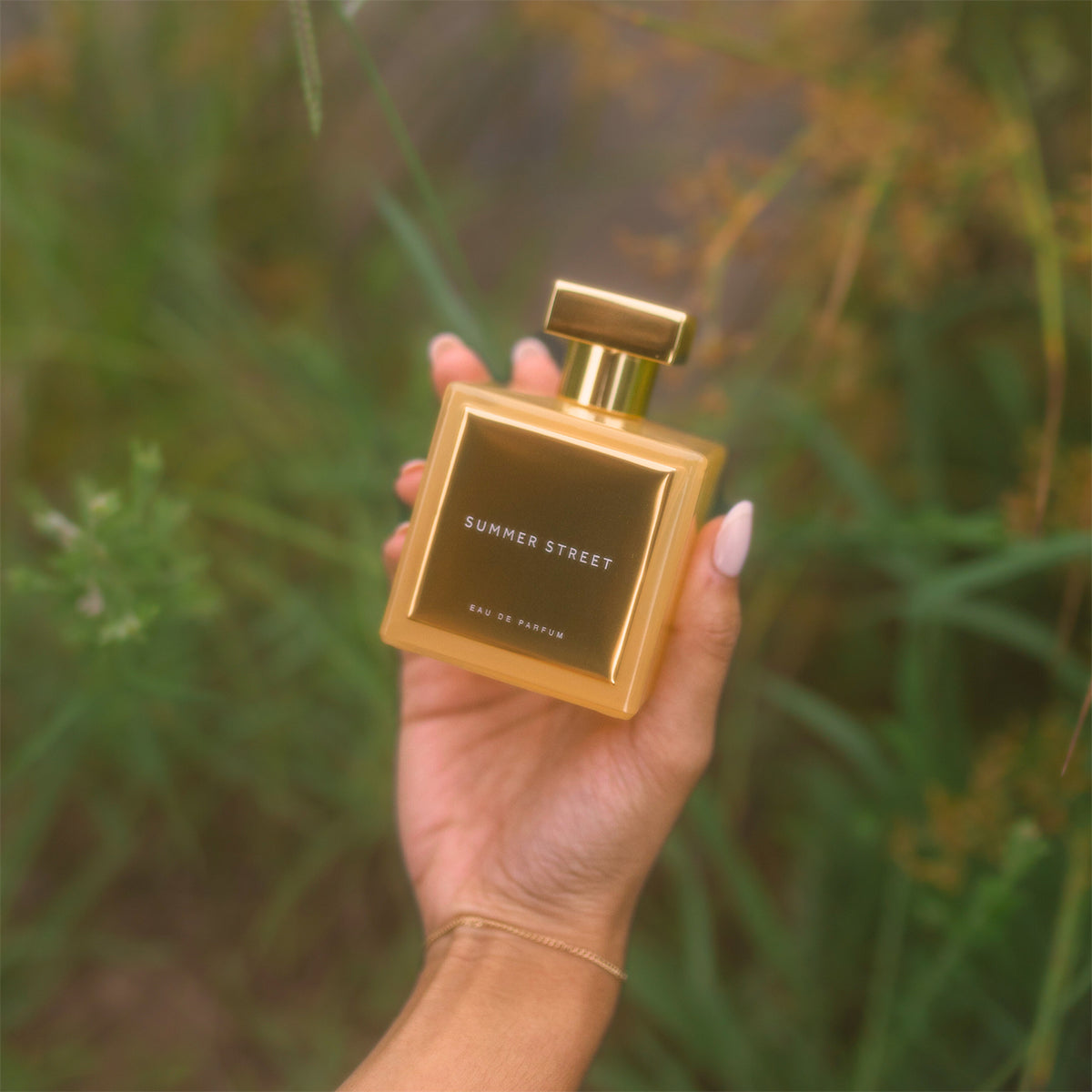Summer Street – Floral Amber Perfume of Golden Summer Nostalgia